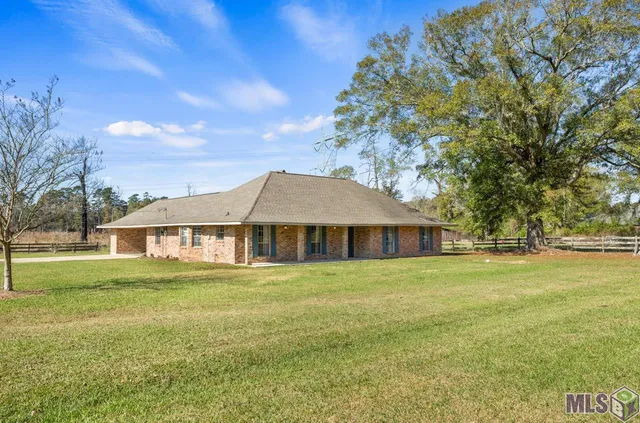 $599,900 | 36569 Reinninger Road, Denham Springs, LA 70706