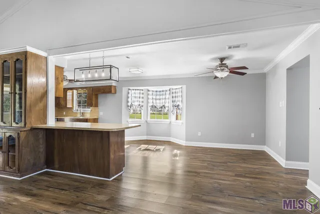 $599,900 | 36569 Reinninger Road, Denham Springs, LA 70706