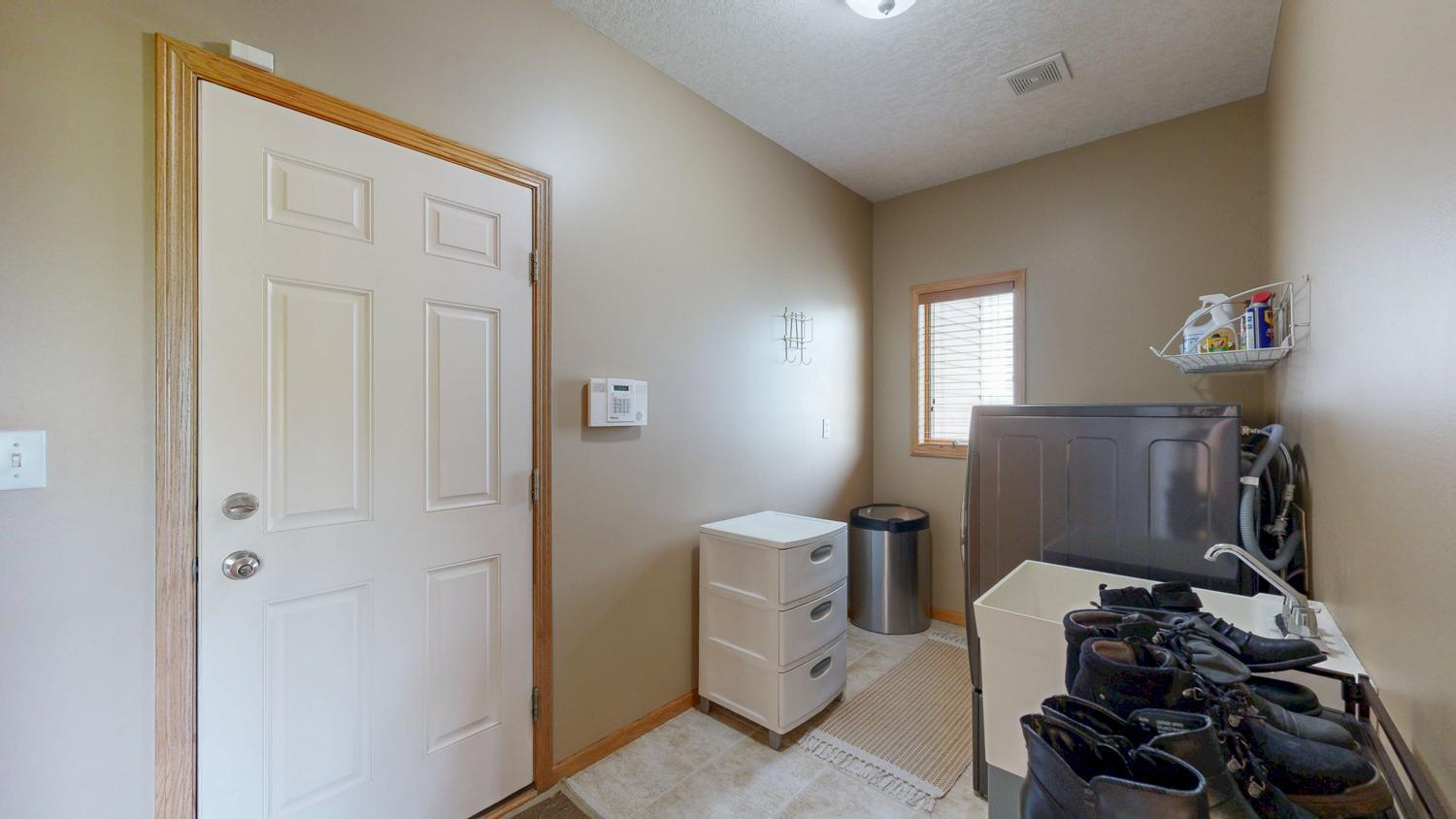 4374 Shetland Place Northwest Rochester, MN 55901 - Photo 13 of 46 Gallery Image 13