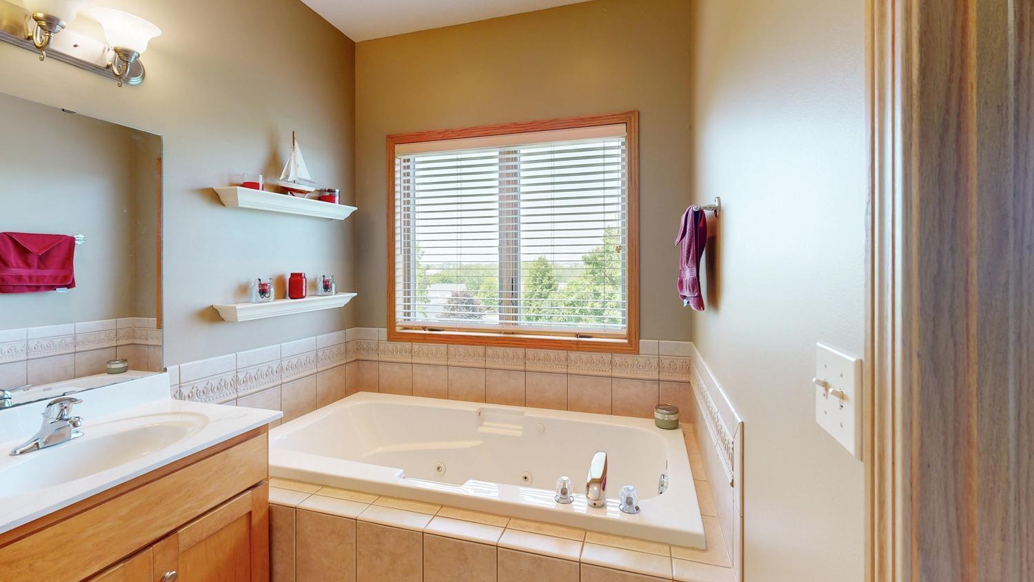 4374 Shetland Place Northwest Rochester, MN 55901 - Photo 16 of 46 Gallery Image 16