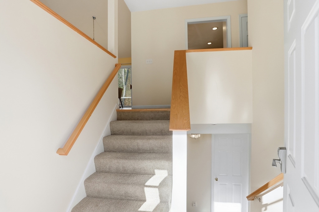 165 Rice Avenue Northborough, MA 01532 - Photo 2 of 42