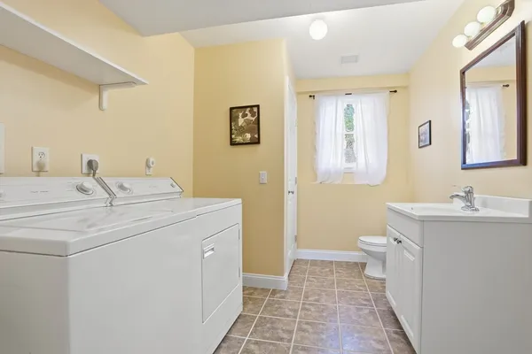 $749,900 | 165 Rice Avenue, Northborough, MA 01532