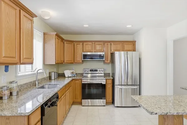 $749,900 | 165 Rice Avenue, Northborough, MA 01532