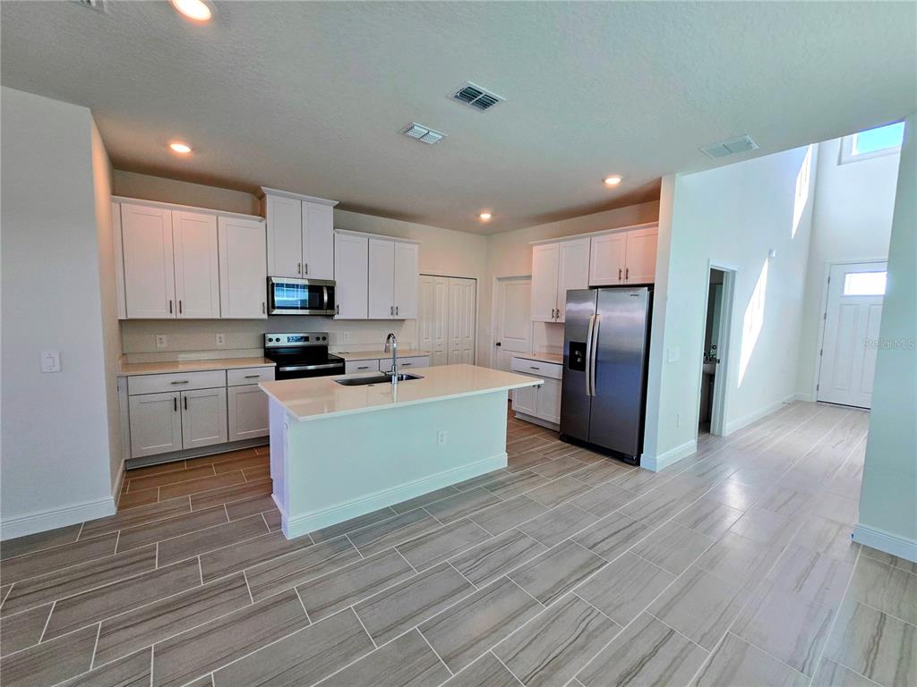 2284 Hen Road Clermont, FL 34715 - Photo 11 of 37