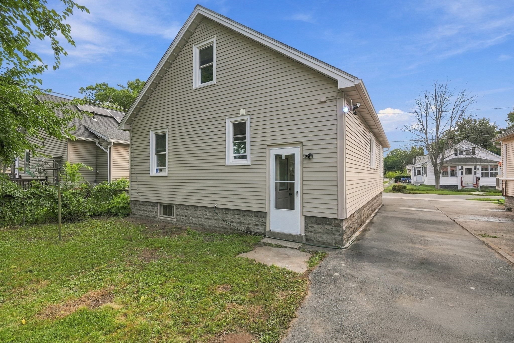 128 Wilber Street Springfield, MA 01104 - Photo 25 of 29 Gallery Image 25