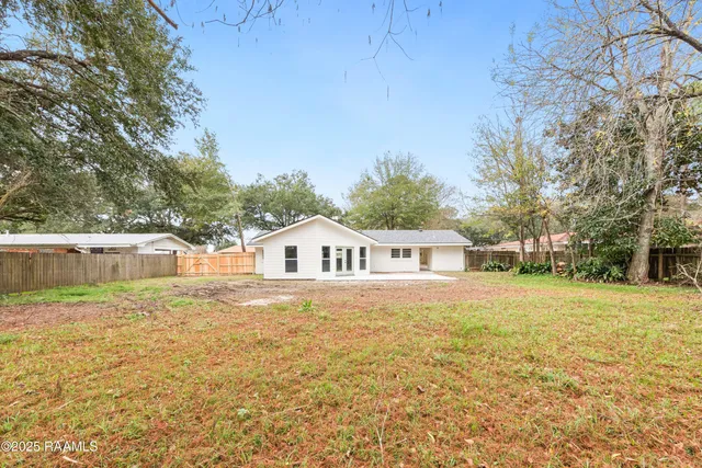 $195,000 | 129 Par Road 607, New Iberia, LA 70563