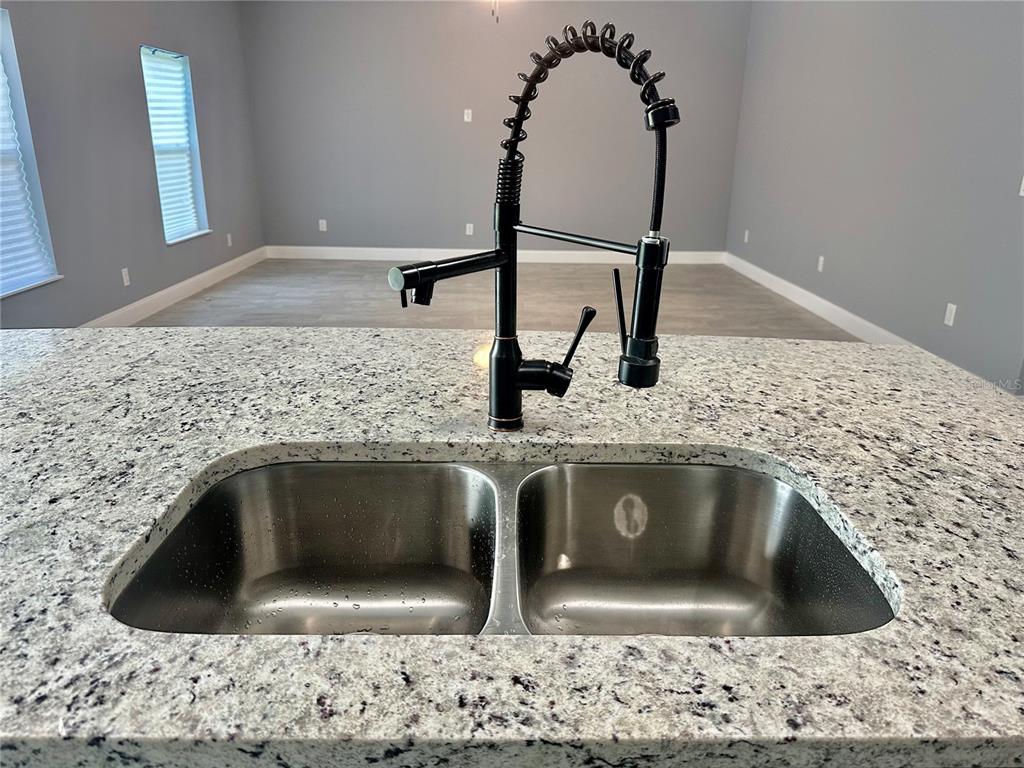 314 15th Avenue Ocoee, FL 34761 - Photo 5 of 37