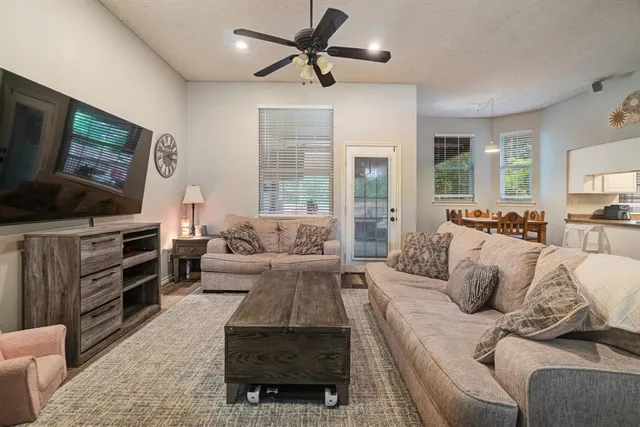 $249,000 | 566 Turtle Creek Drive, Reno, TX 75462