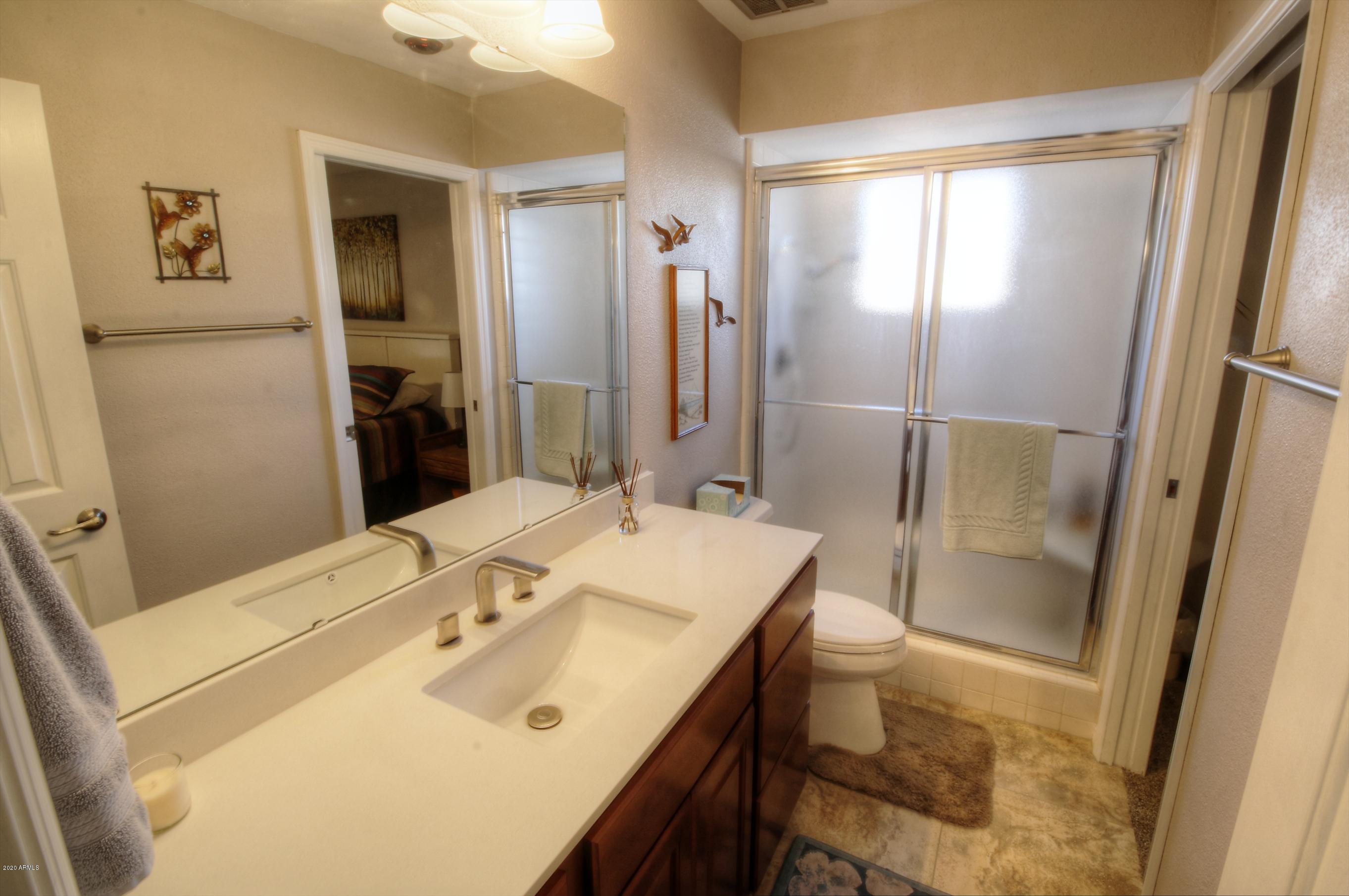 558 South Rochester Mesa, AZ 85206 - Photo 16 of 26 Guest Bath