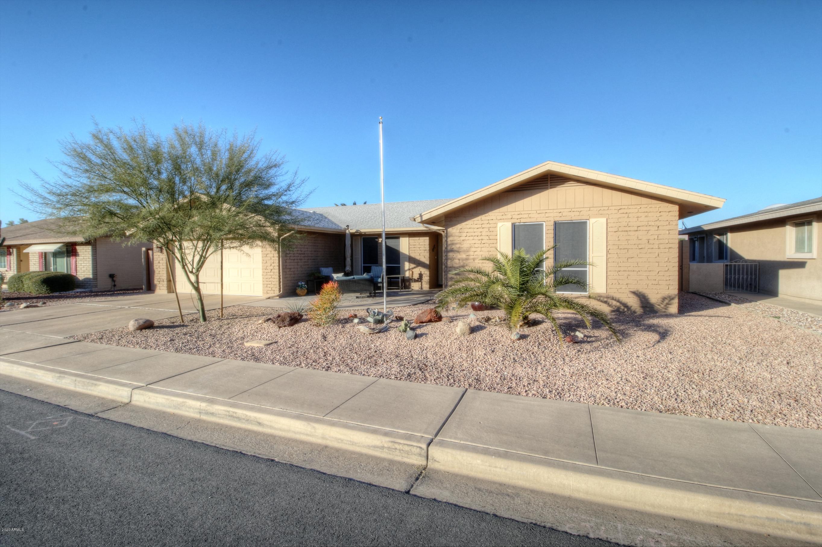 558 South Rochester Mesa, AZ 85206 - Photo 2 of 26 Front Of Home 2