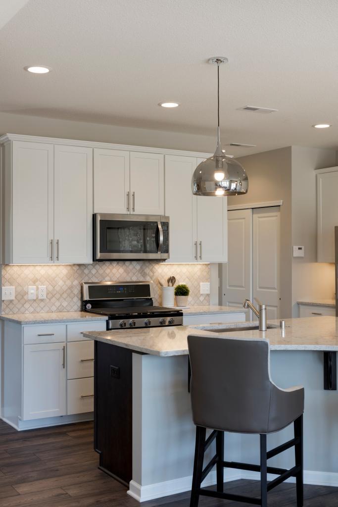 750 Stonegate Road Chanhassen, MN 55317 - Photo 4 of 17 Gallery Image 4