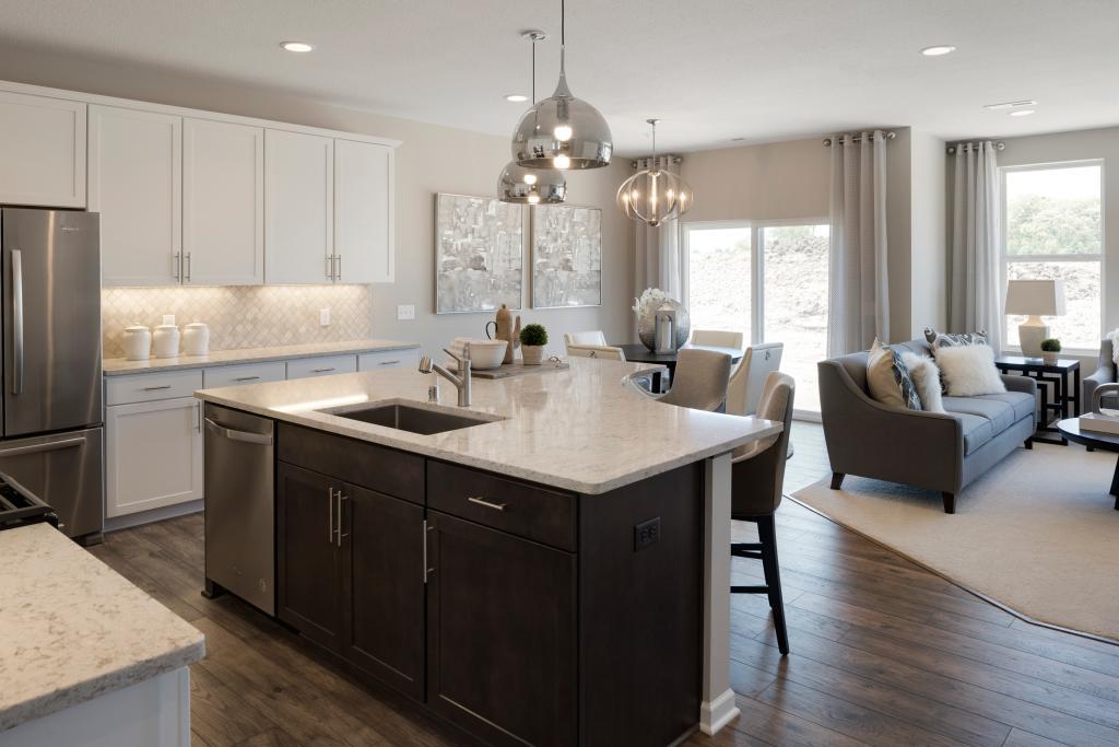 750 Stonegate Road Chanhassen, MN 55317 - Photo 5 of 17 Gallery Image 5