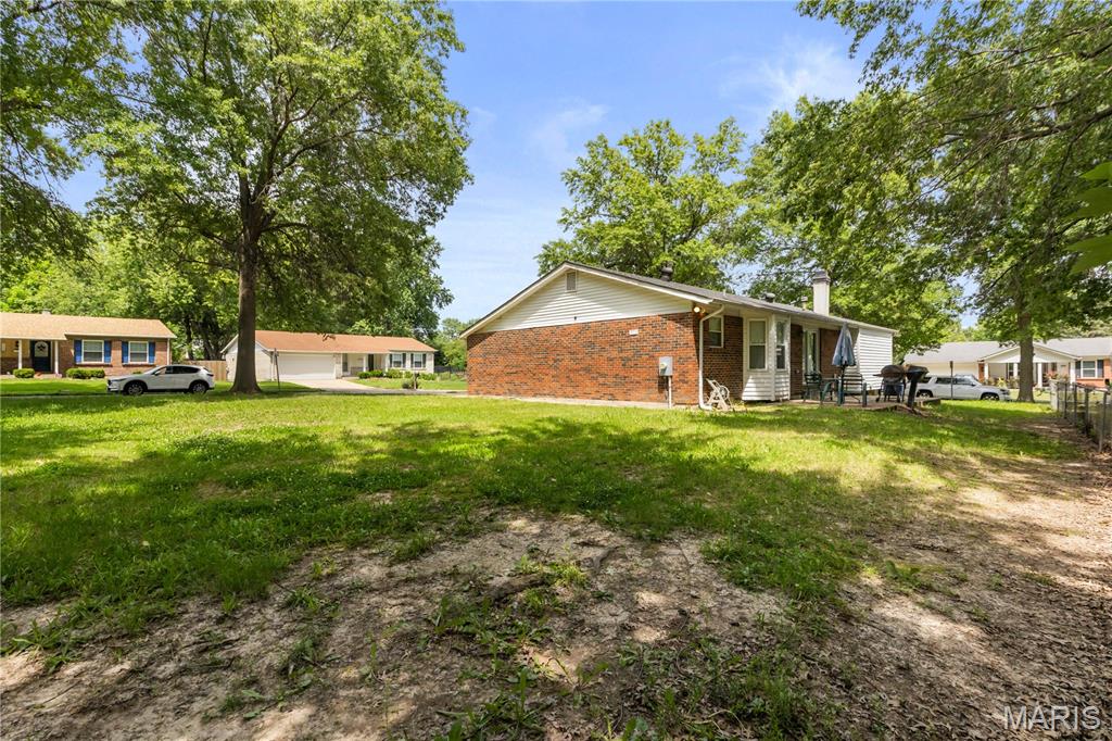 1732 Del Rosa Way St. Louis, MO 63138 - Photo 22 of 22