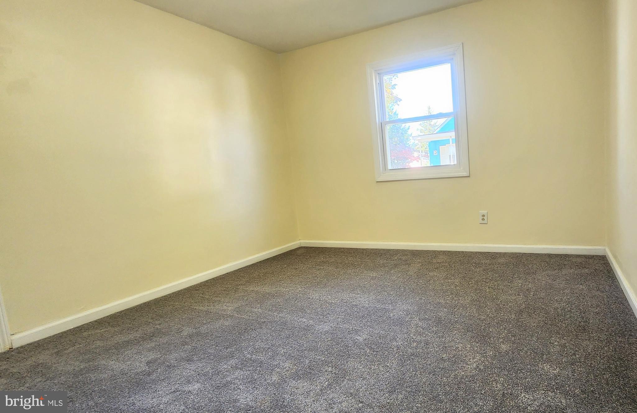 56 Watson Boulevard Clementon, NJ 08021 - Photo 11 of 14 2nd Bedroom