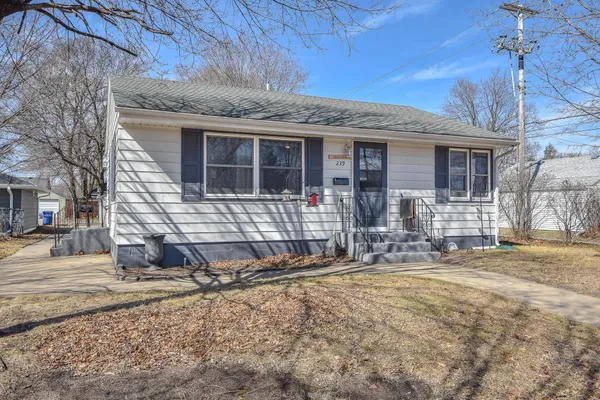 $189,900 | 239 32nd Avenue North, St. Cloud, MN 56303
