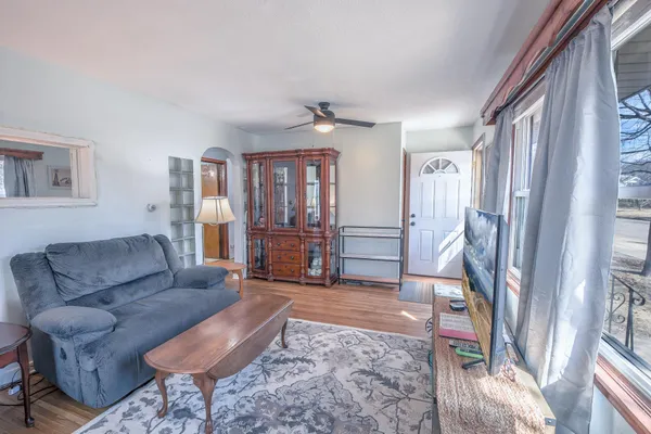 $189,900 | 239 32nd Avenue North, St. Cloud, MN 56303