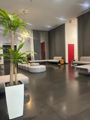 $3,540 | 1600 Northeast 1st Avenue, Unit 3215, Miami, FL 33132