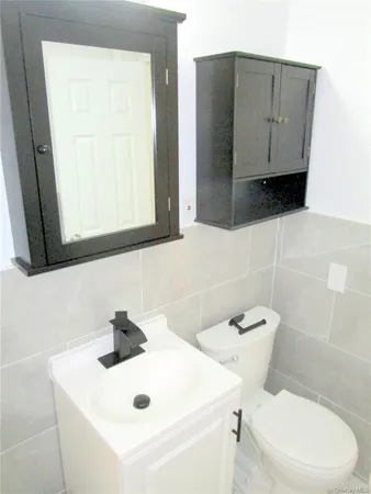 $179,000 | 4320 Van Cortlandt Park East, Unit 3F | Woodlawn Heights