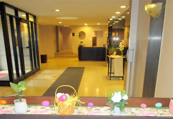 $179,000 | 4320 Van Cortlandt Park East, Unit 3F | Woodlawn Heights