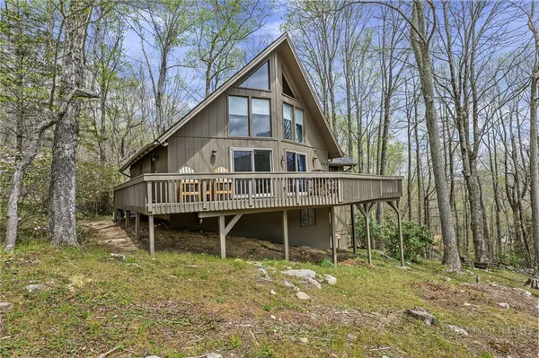 $895,000 | 160 Bagpipe Way, Banner Elk, NC 28604