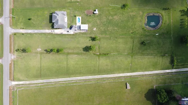 $150,000 | 9139 La Highway, St. Amant, LA 70774