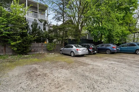 $379,900 | 140 Huron Avenue, Unit 7, Cambridge, MA 02138
