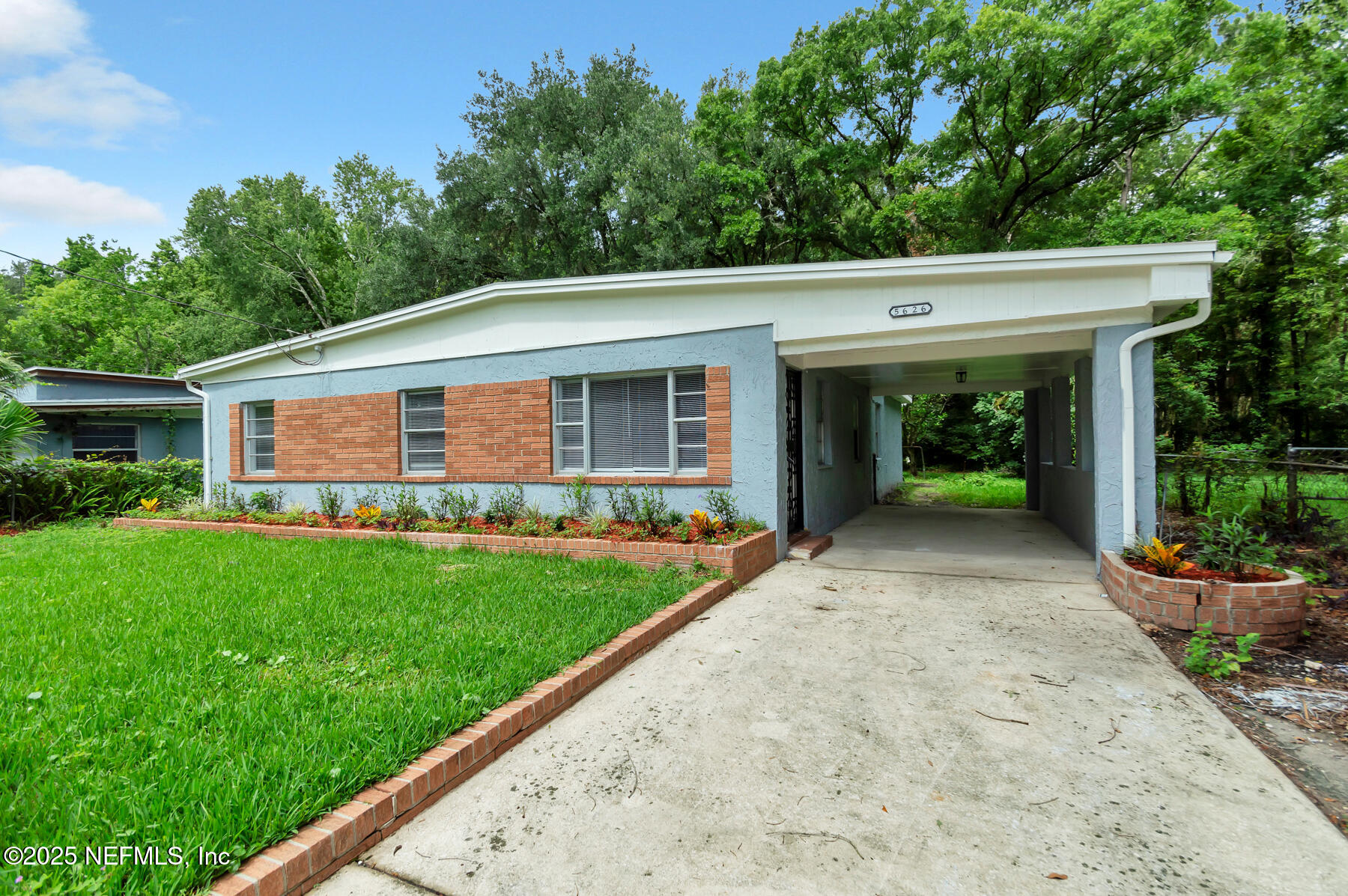 5626 Verbena Road Jacksonville, FL 32209 - Photo 1 of 16 DSC_0917 (1)