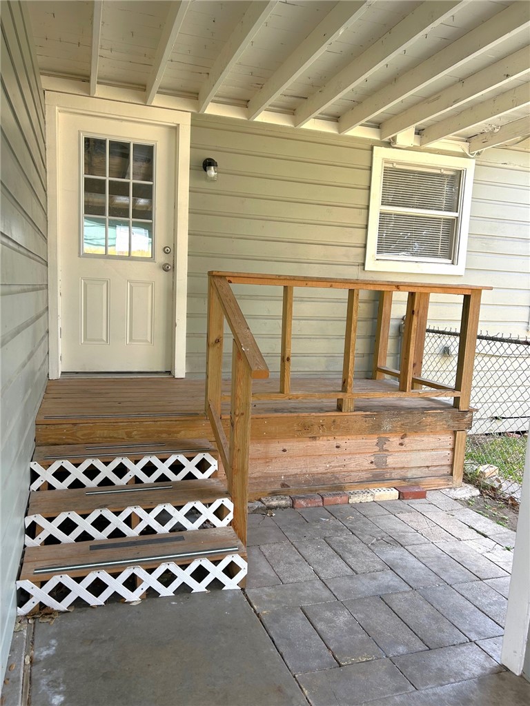 3925 Barnes Street Corpus Christi, TX 78415 - Photo 16 of 20