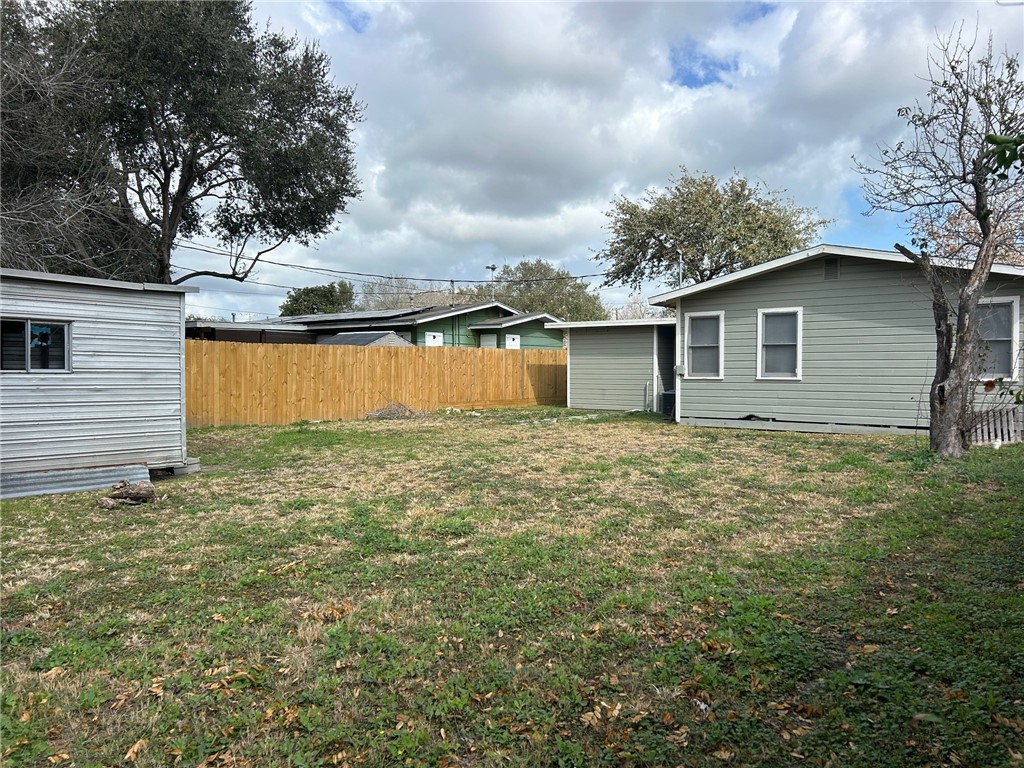 3925 Barnes Street Corpus Christi, TX 78415 - Photo 20 of 20