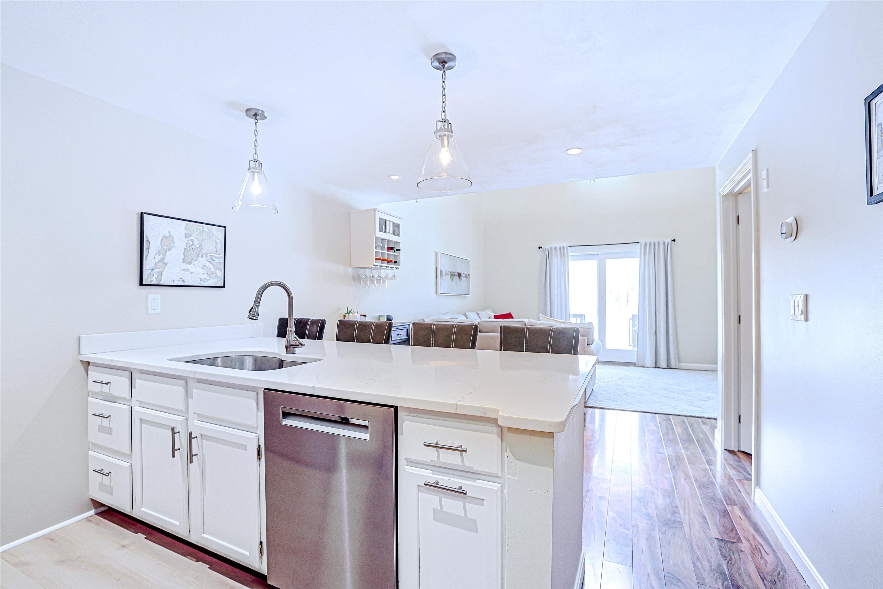35 Montrose Drive Stratham, NH 03885 - Photo 7 of 24