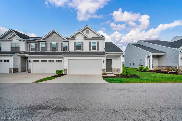 $314,900 | 3466 Magnolia Lane, Akron, OH 44312