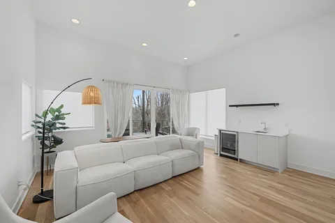 $1,224,900 | 2510 B Barclay Drive, Nashville, TN 37206