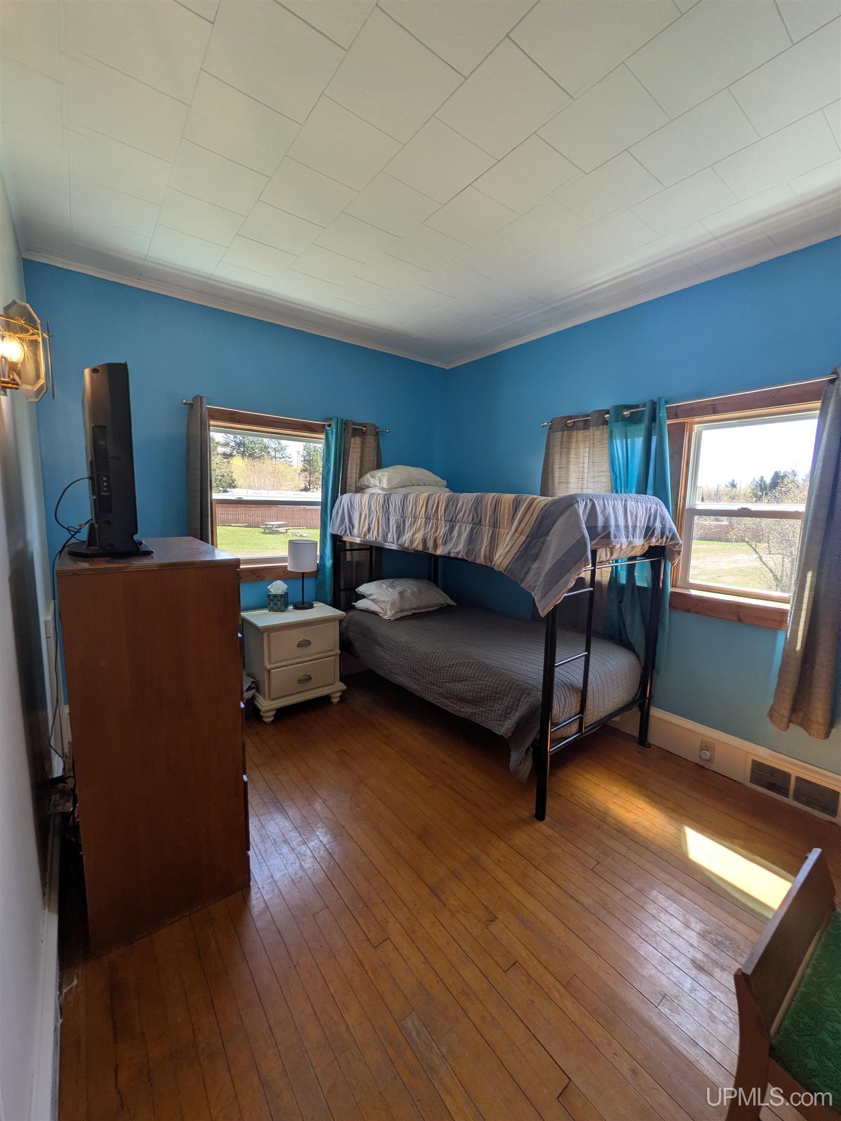 10342 Lake Road Ironwood, MI 49938 - Photo 21 of 42