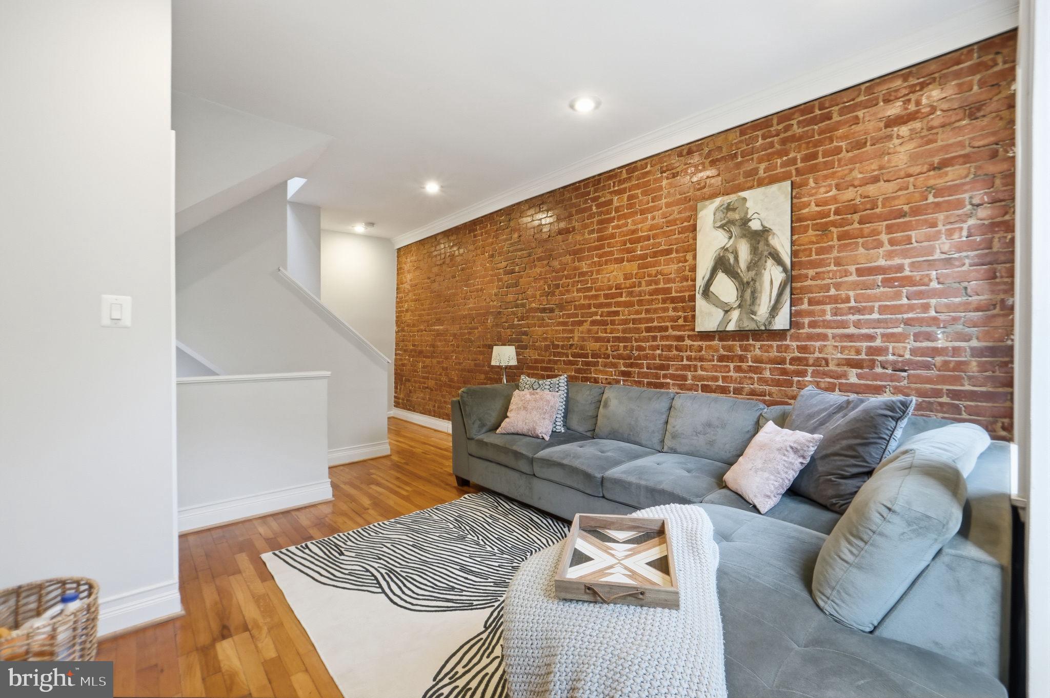 1433 W Street Northwest Washington, DC 20009 - Photo 13 of 36