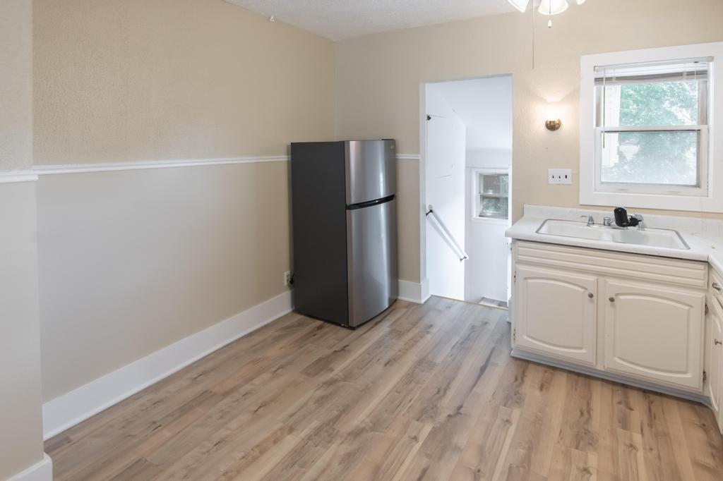 7707 16th Avenue Kenosha, WI 53143 - Photo 6 of 9 7707 16th Adam -06