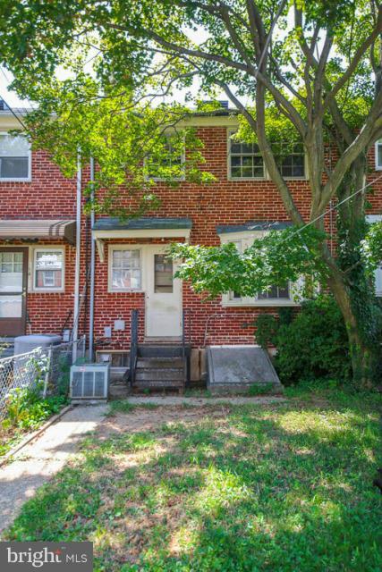 1558 Pentwood Road Baltimore, MD 21239 - Photo 1 of 10 Exterior (Front)