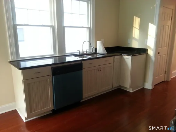 $3,500 | 356 Townsend Avenue, New Haven, CT 06512