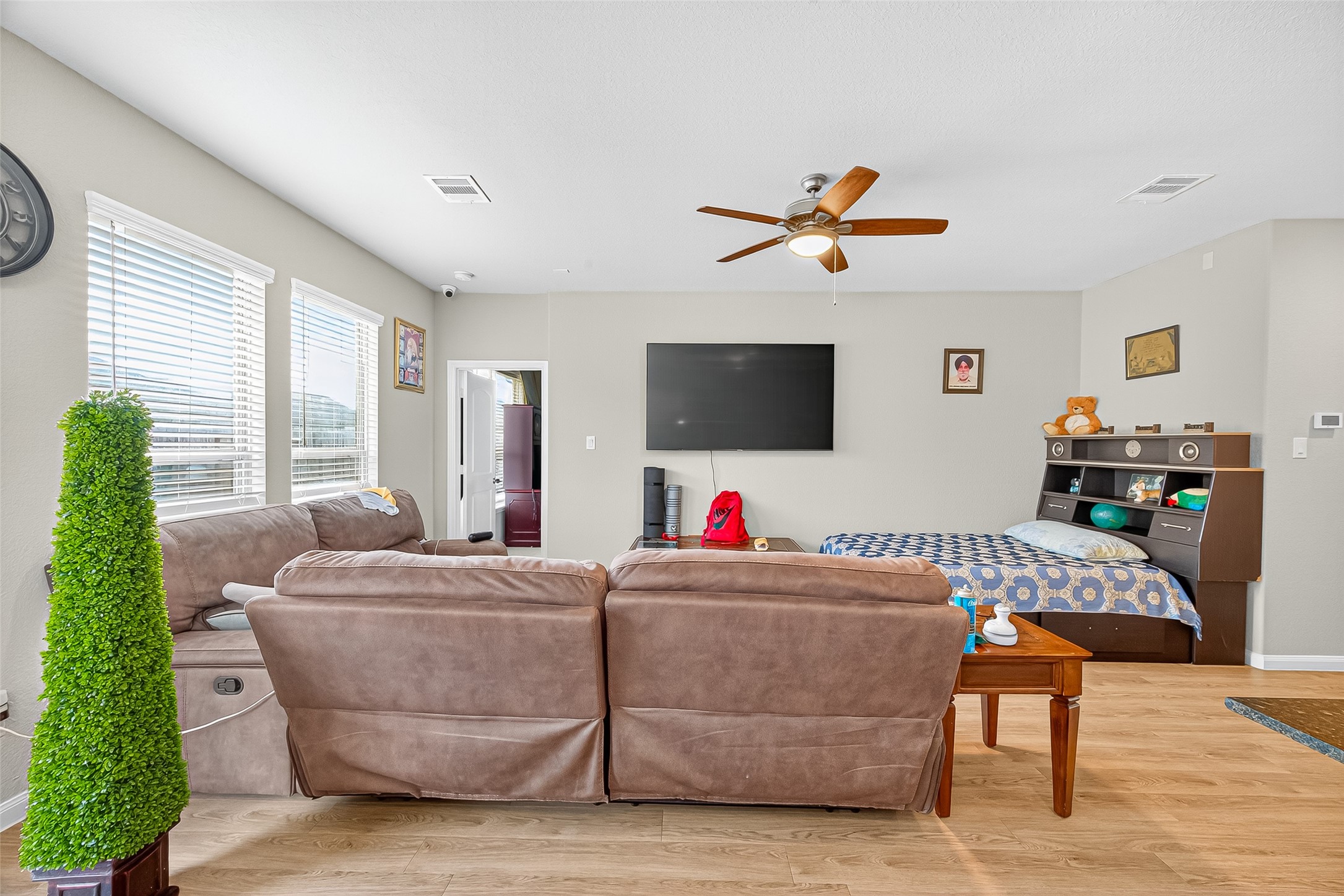 1916 Acklen Run Drive Rosharon, TX 77583 - Photo 10 of 42