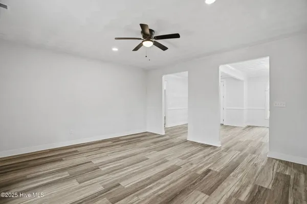 $445,000 | 433 Riversound Drive, Edenton, NC 27932