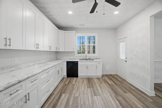 $485,000 | 433 Riversound Drive, Edenton, NC 27932