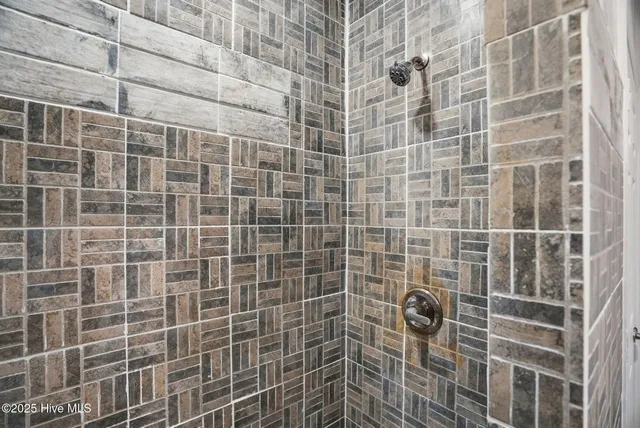 $485,000 | 433 Riversound Drive, Edenton, NC 27932