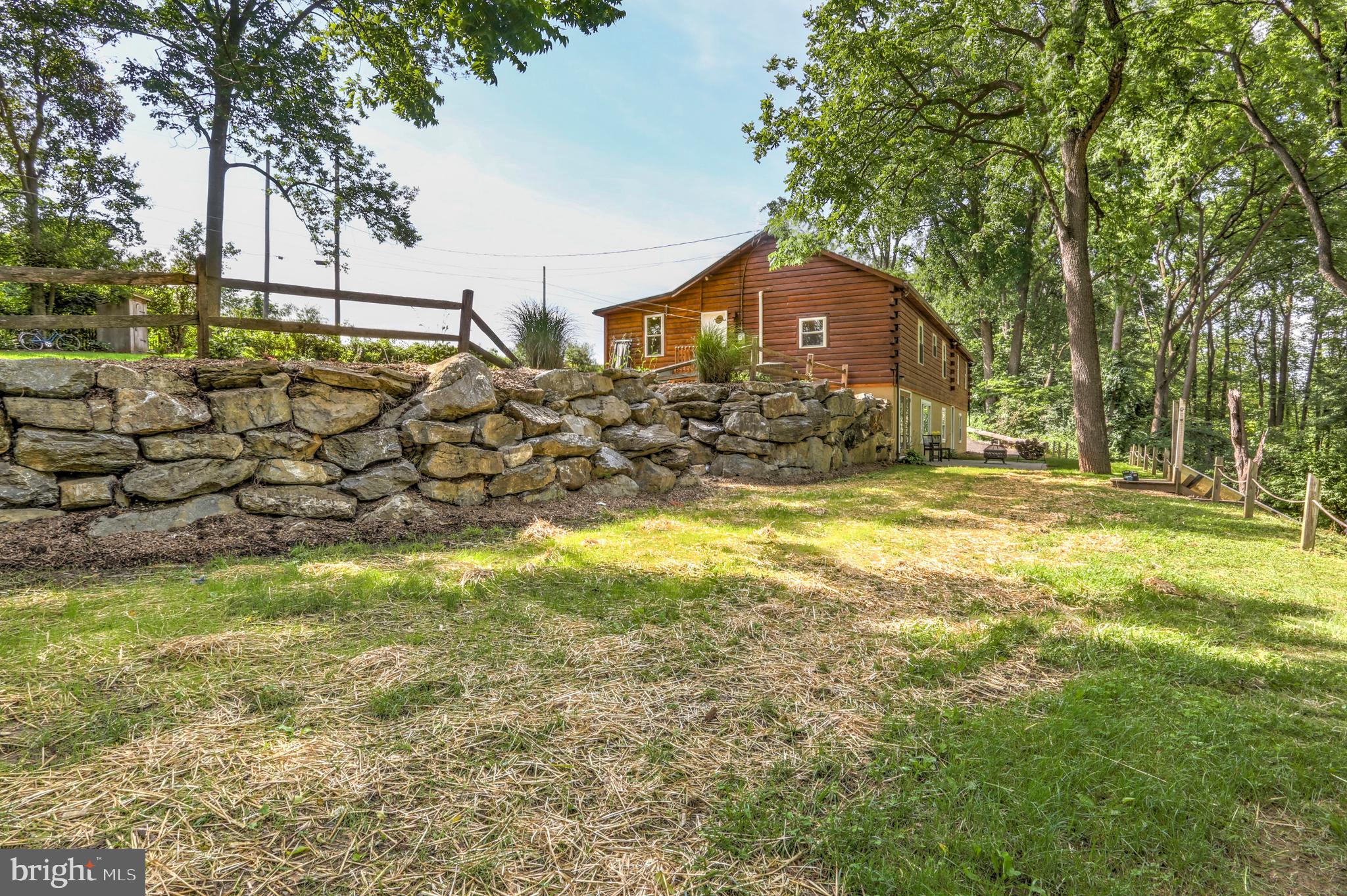 135 Crest Road Lititz, PA 17543 - Photo 36 of 47