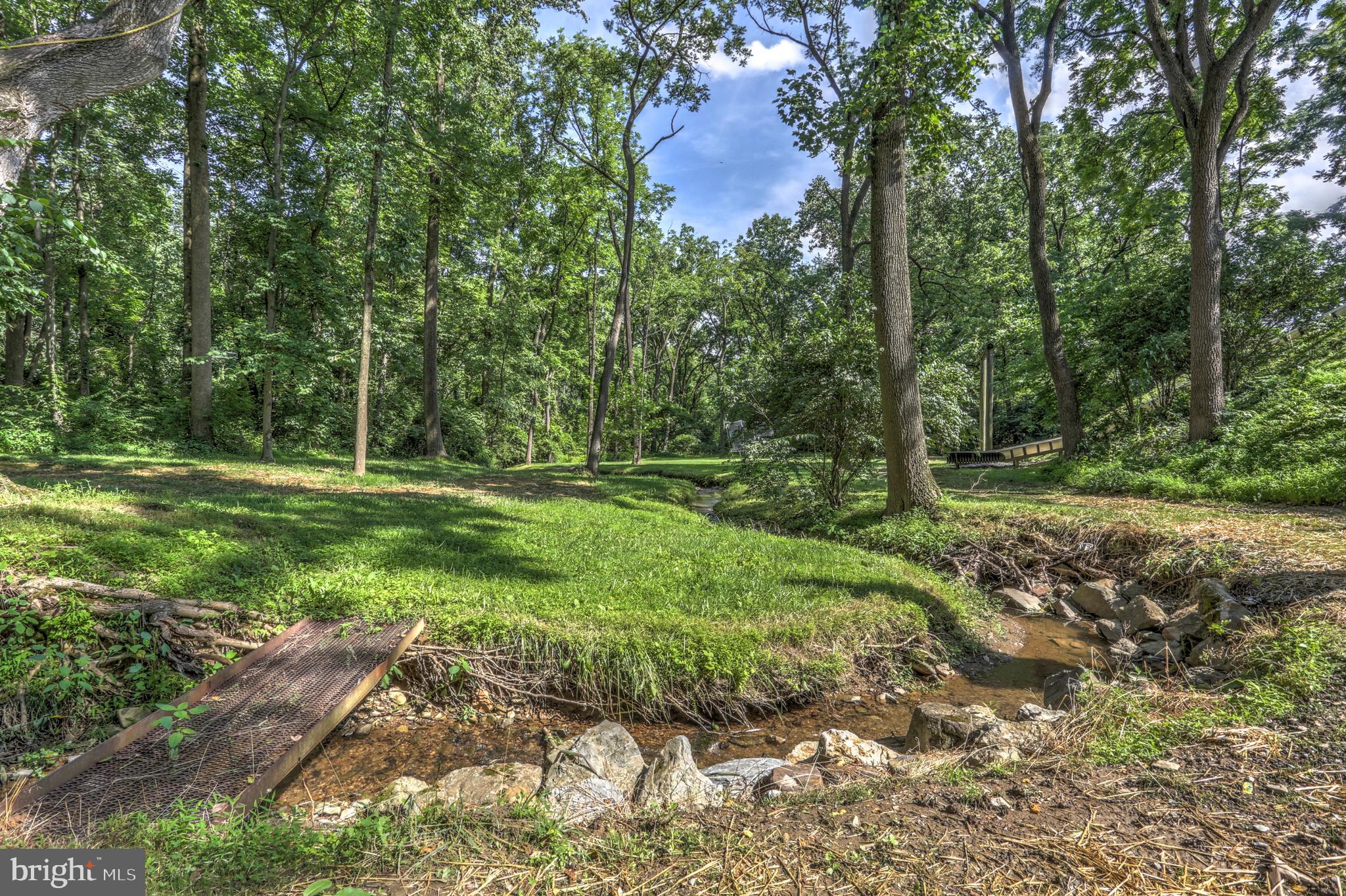 135 Crest Road Lititz, PA 17543 - Photo 41 of 47