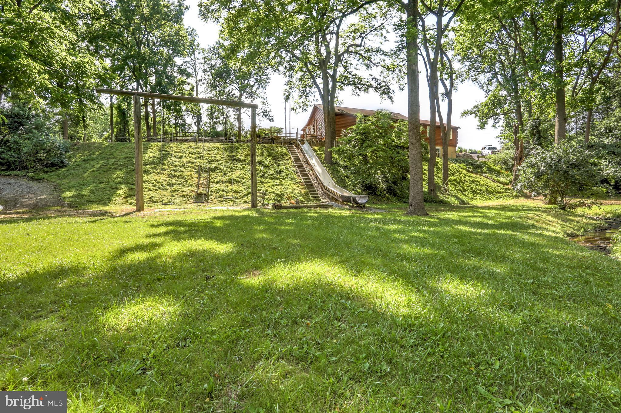 135 Crest Road Lititz, PA 17543 - Photo 45 of 47