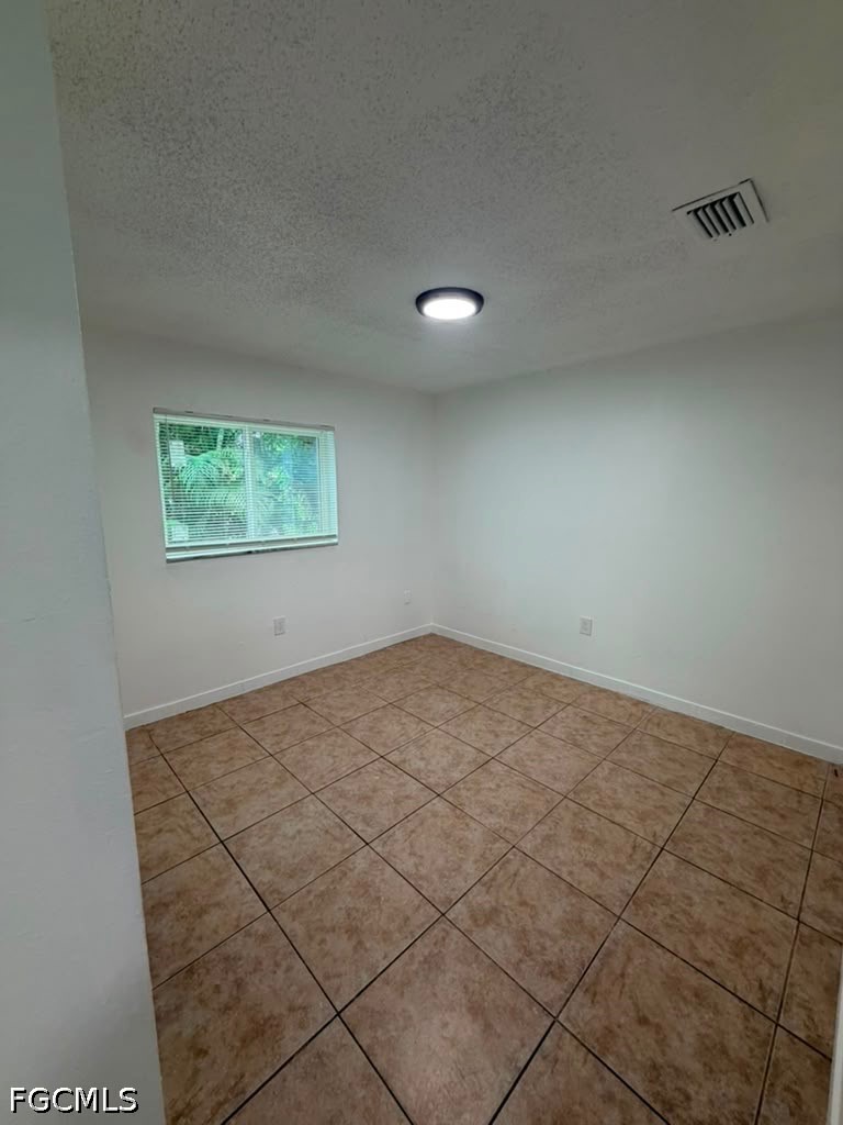 2148 Dora Street, Unit 9 Fort Myers, FL 33901 - Photo 5 of 11