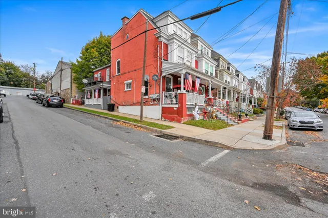 $269,900 | 629 East End Avenue, Lancaster, PA 17602