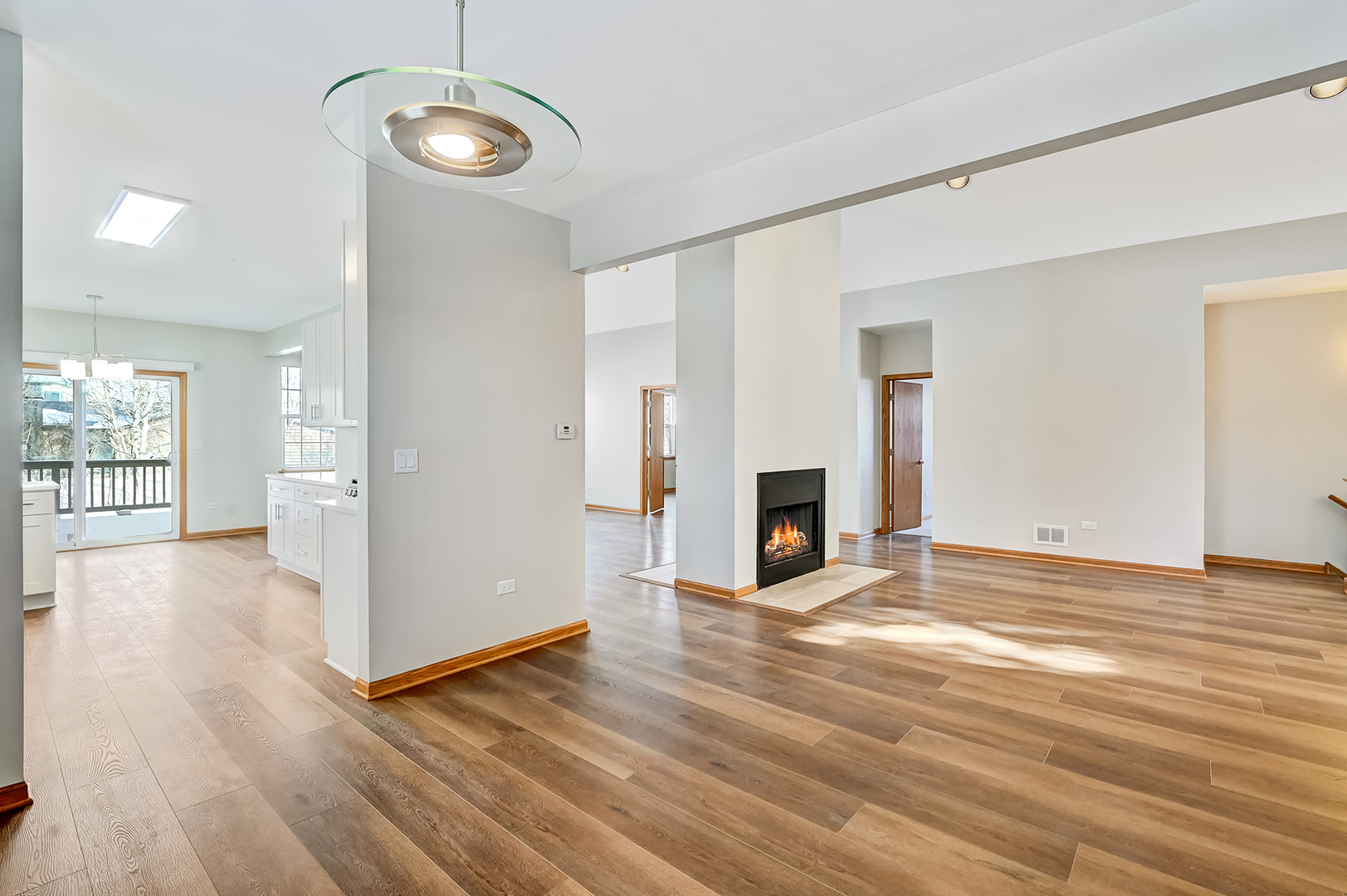 1938 Manning Road Darien, IL 60561 - Photo 6 of 23 a view of a livingroom with wooden floor