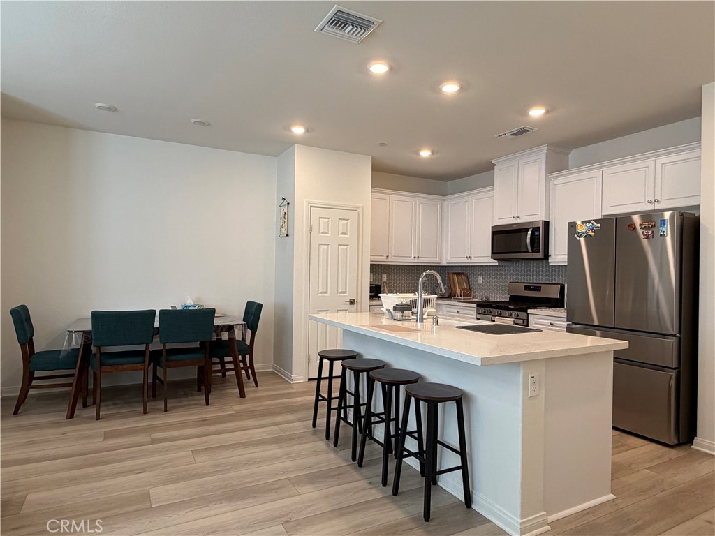 3953 East Rincon Street Ontario, CA 91761 - Photo 2 of 24