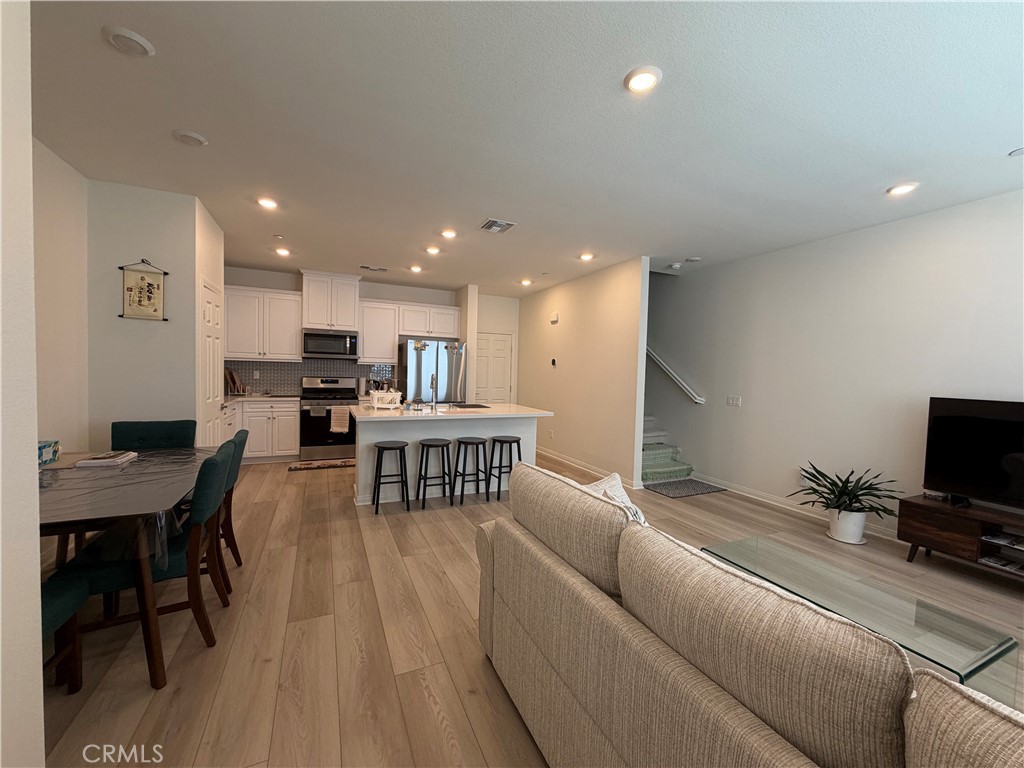 3953 East Rincon Street Ontario, CA 91761 - Photo 4 of 24