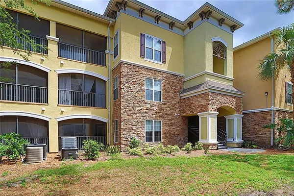 $1,450 | 2407 Courtney Meadows Court, Unit 103, Tampa, FL 33619